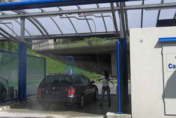 Tvatthall-med-takbom2